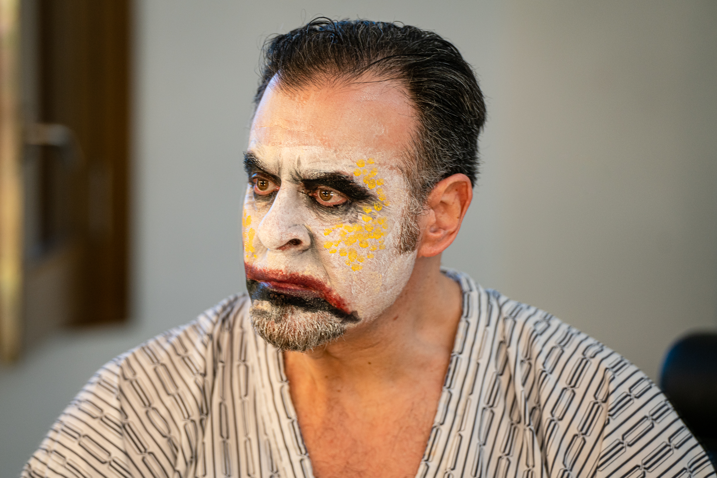  Makeup with Carlos Álvarez | Rigoletto | Royal Opera House 
