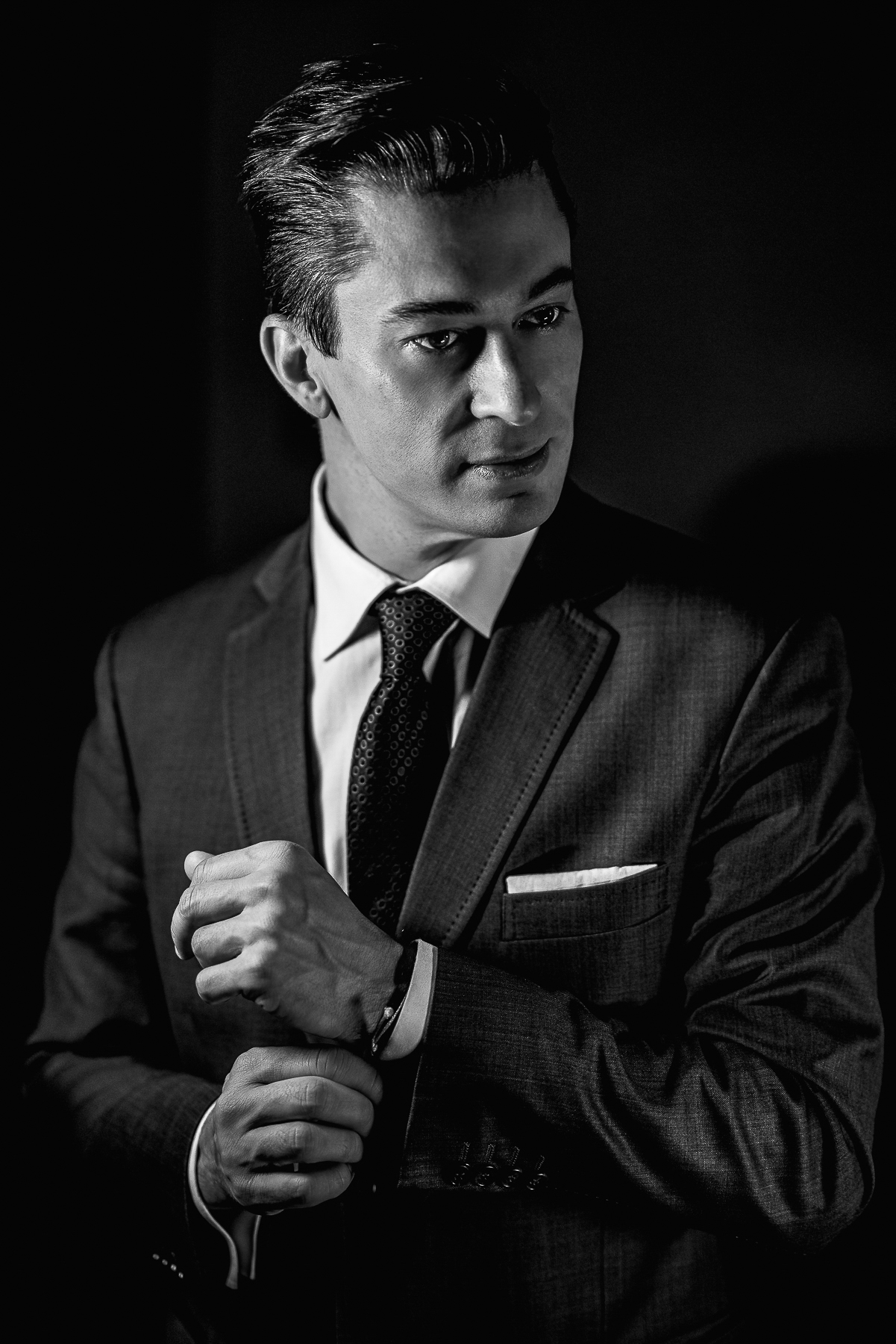  Christopher Tonkin | Opera Singer 